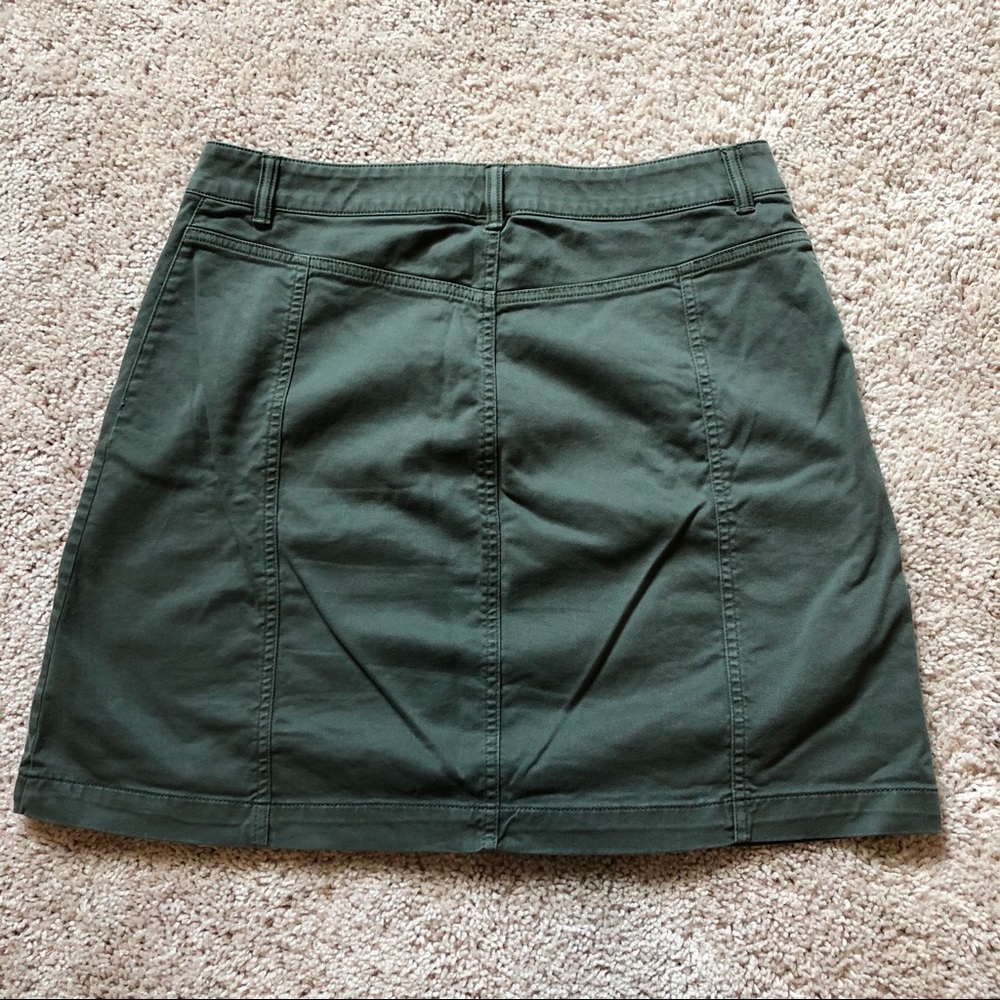 Mini Skirt - Picture 4 of 5
